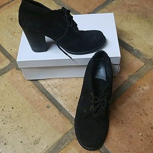 Black heeled booties